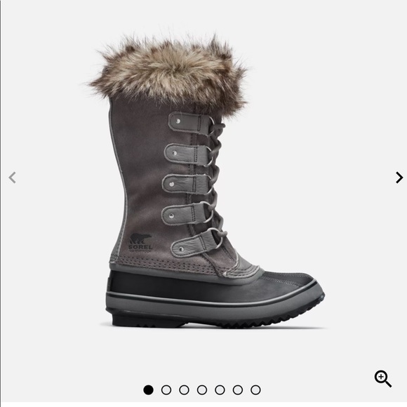 Sorel Joan of artic snow boots!